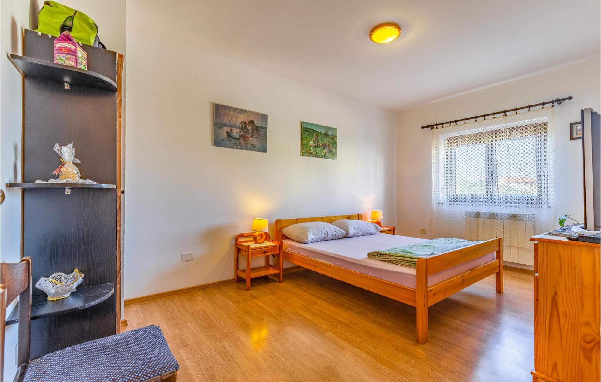 Gorgeous Apartment In Pula With Kitchen Екстериор снимка